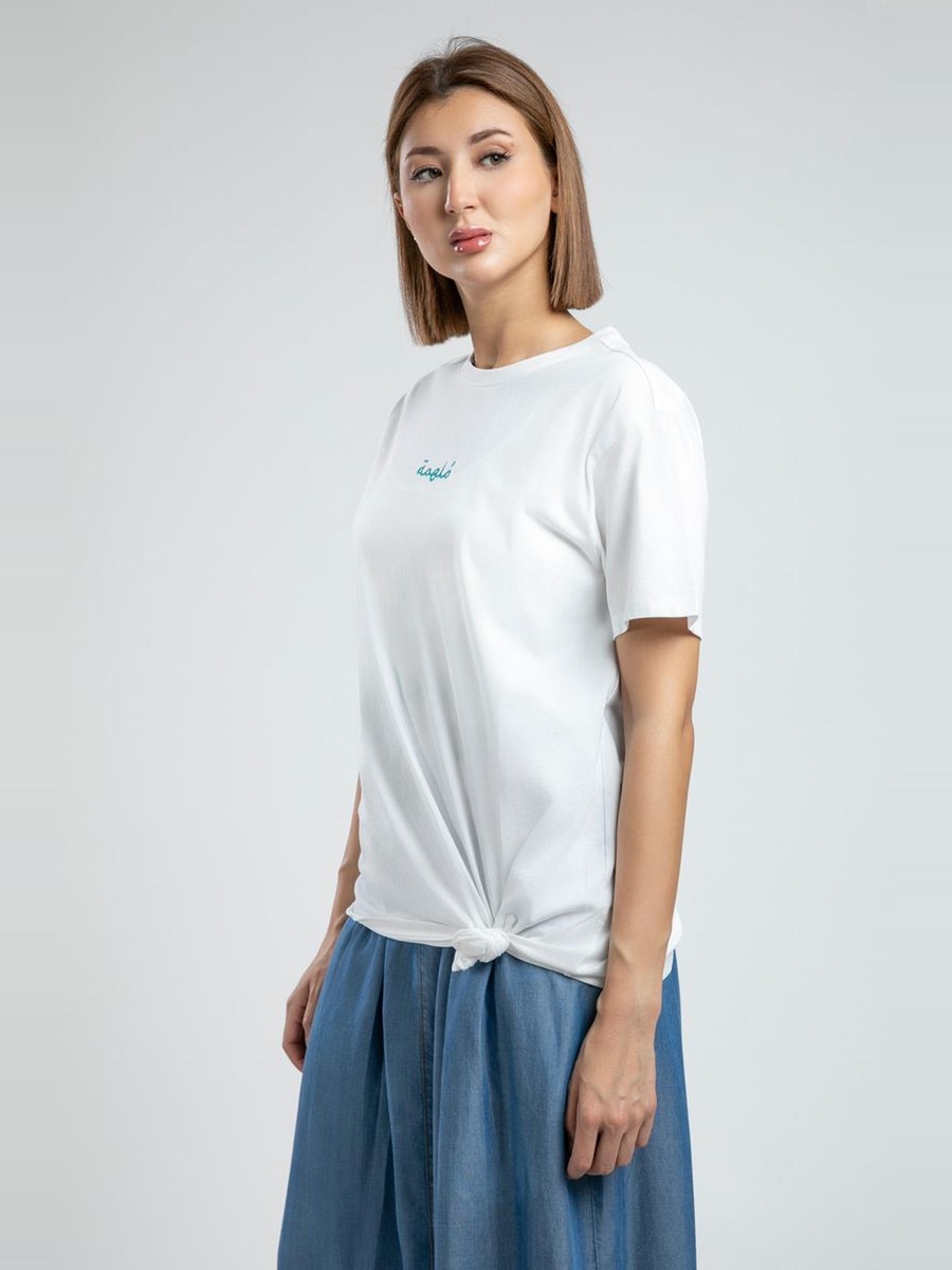 Embroidered Arabic Lettering Statement T-Shirt
