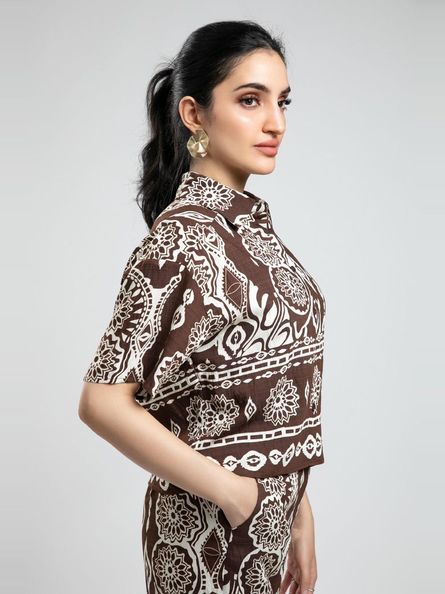 Printed Cropped Shirt with Collar
