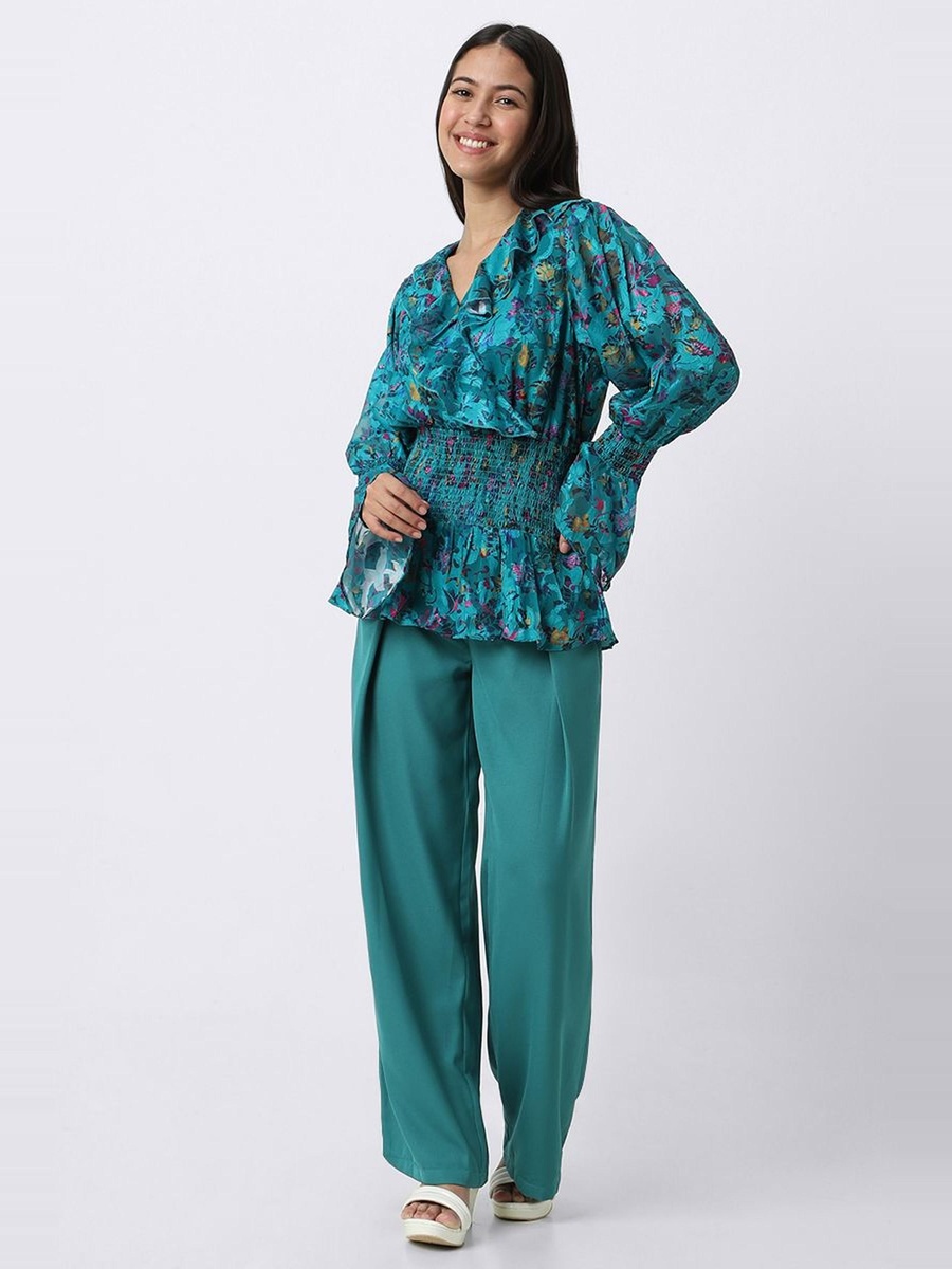 Solid Colored Wide Legs Pants