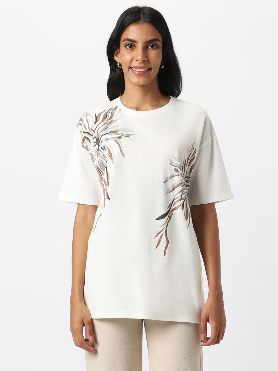 T-Shirt with Print