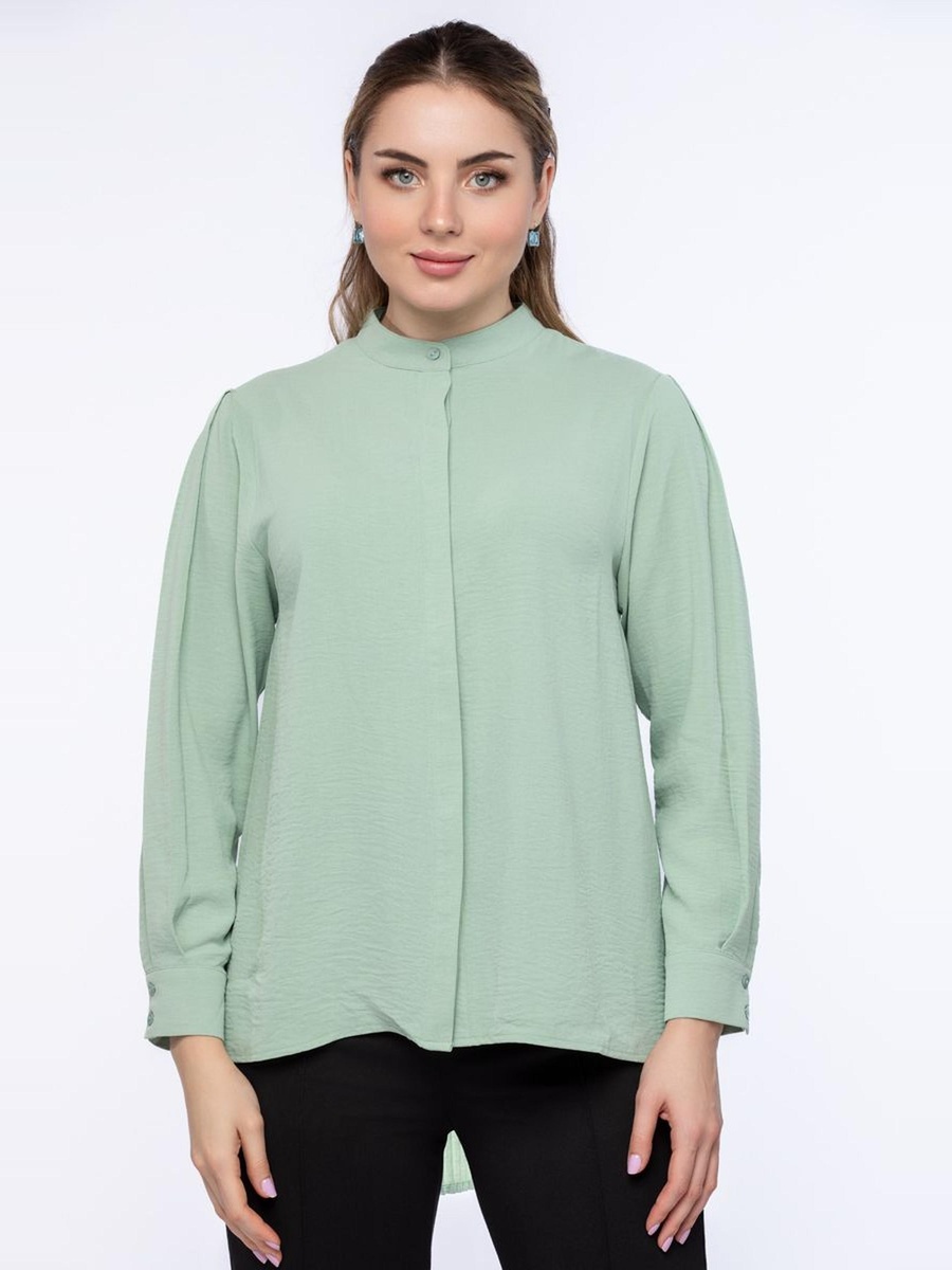 Shirt with Back Pleats