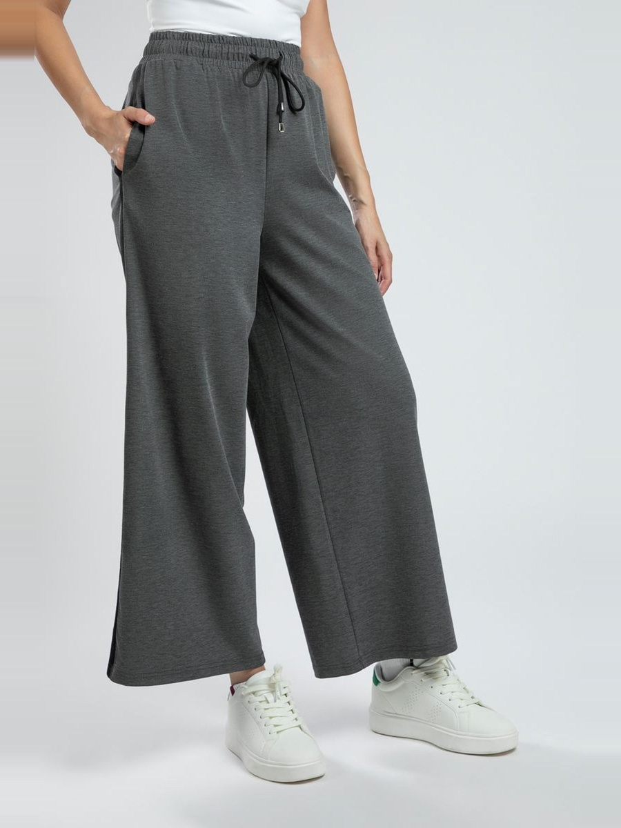 Wide Leg Sweatpants with Side Line