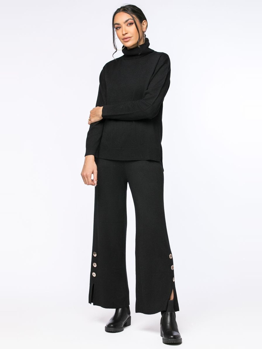 Knitted Pants with Buttons And Slits
