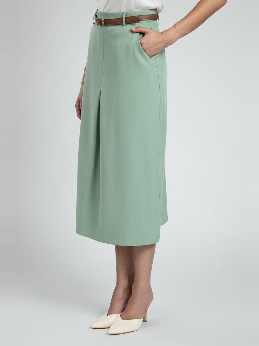 Elegant Midi Skirt with Waist Belt