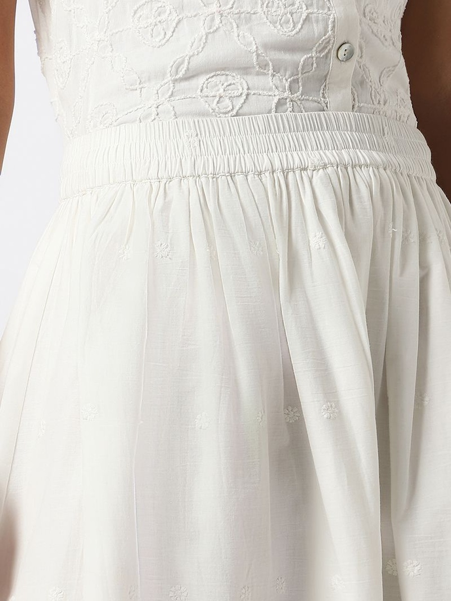 Skirt with Embroidery