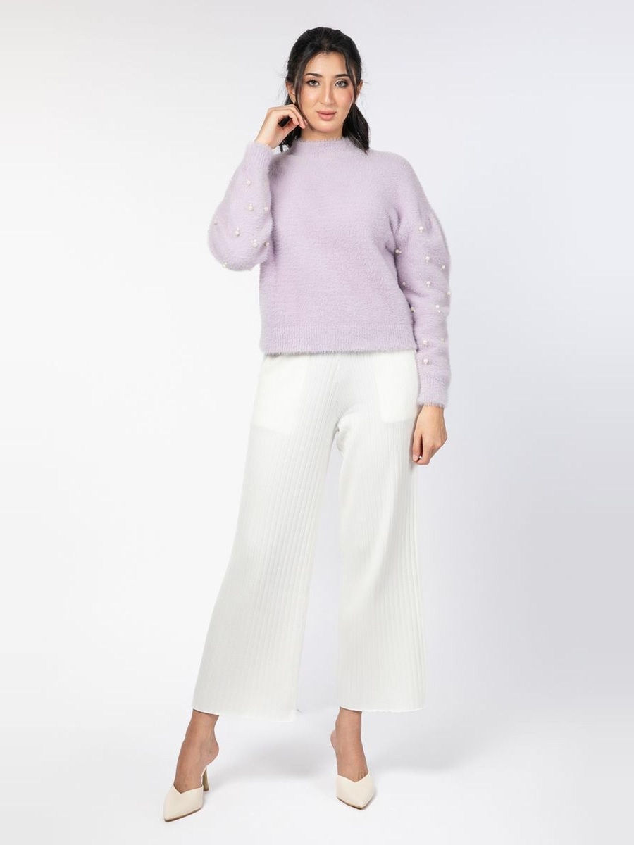 Plush Knitted Sweater with Pearls Details