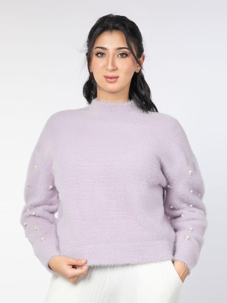 Plush Knitted Sweater with Pearls Details