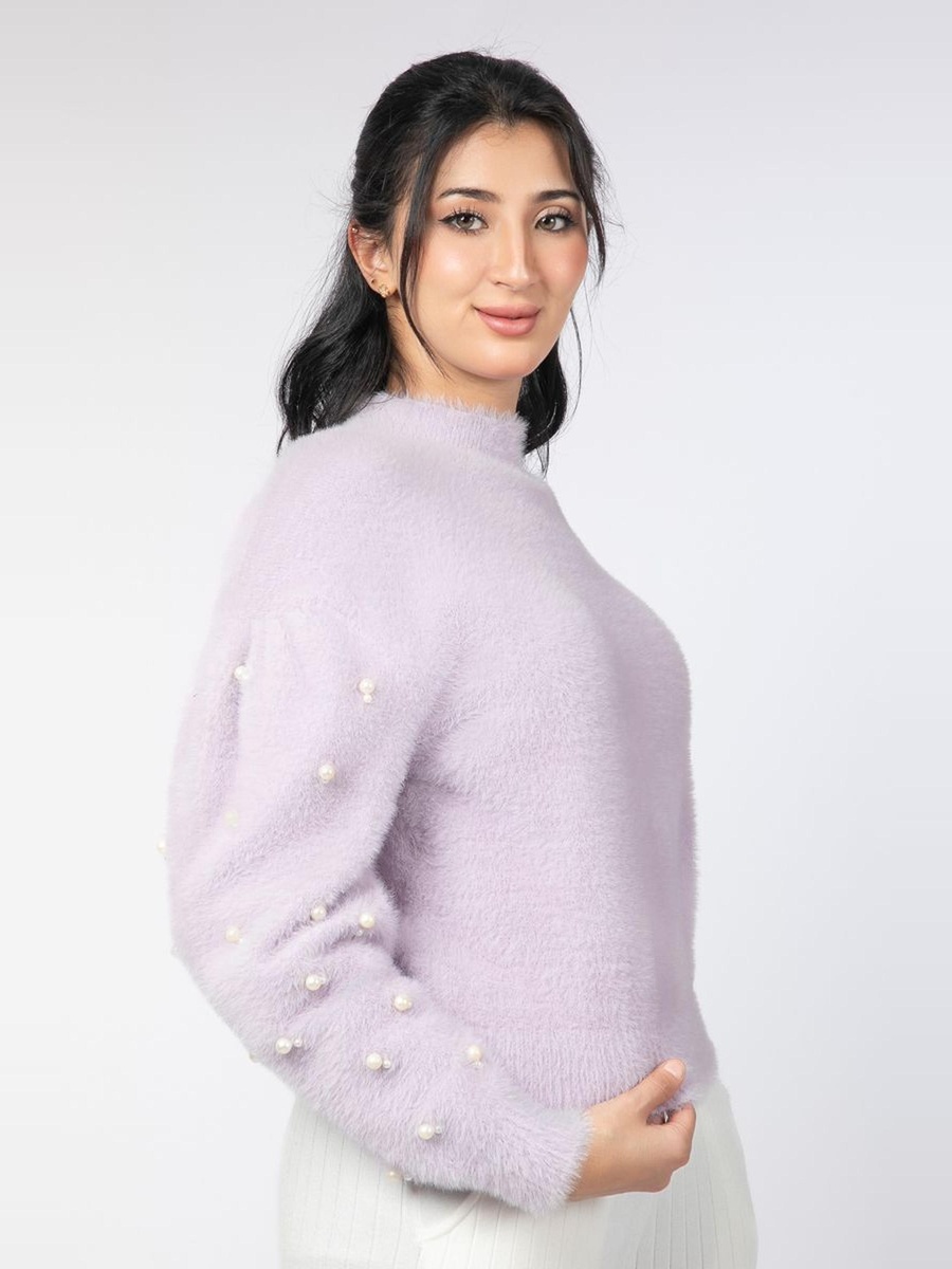 Plush Knitted Sweater with Pearls Details