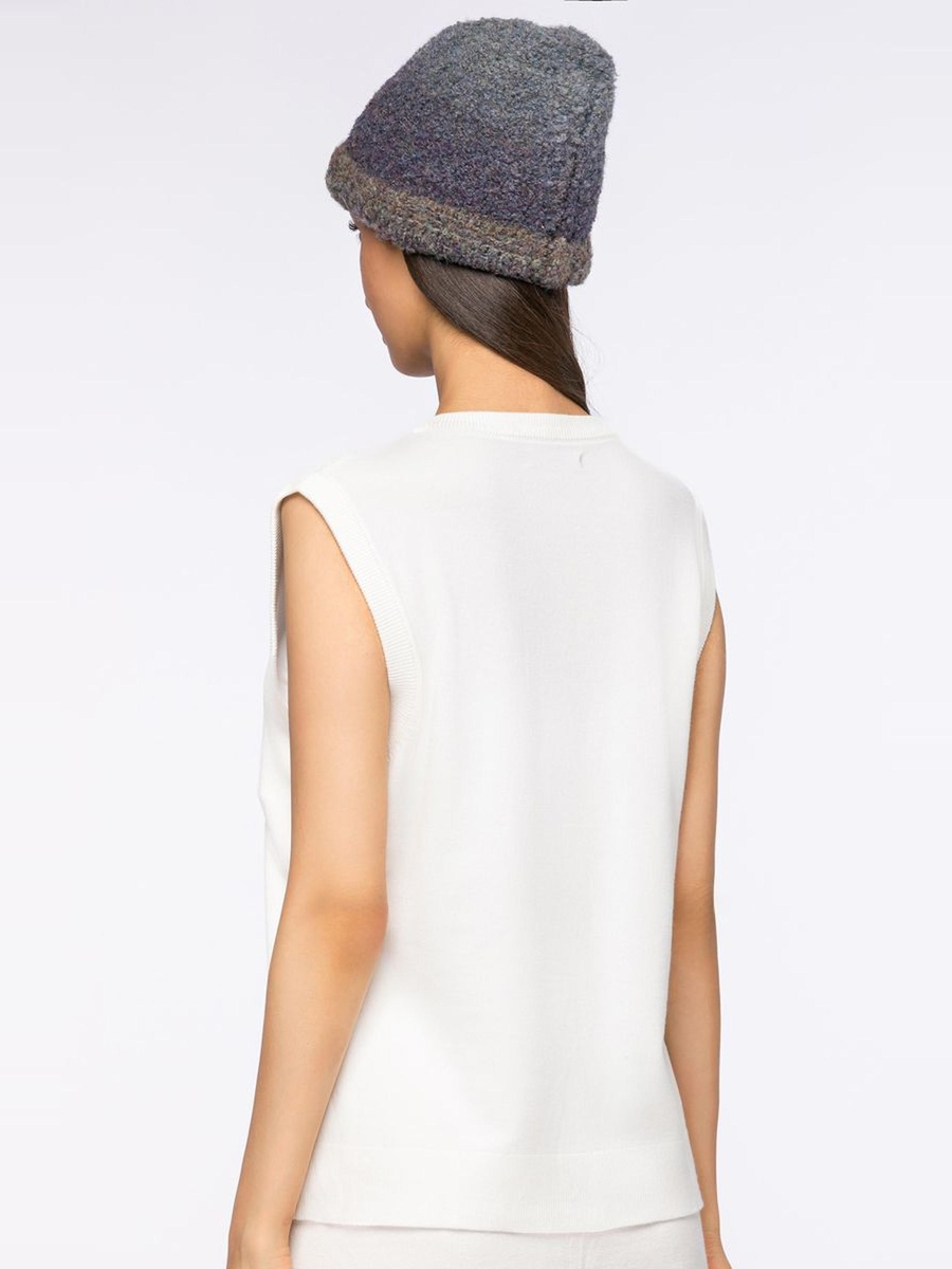 Sleeveless Knitted Top