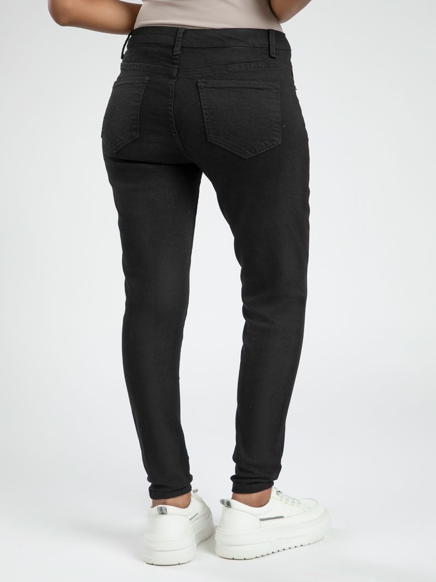Elevated Basic Women Skinny Jeans Solid Color with Stretch Fabric