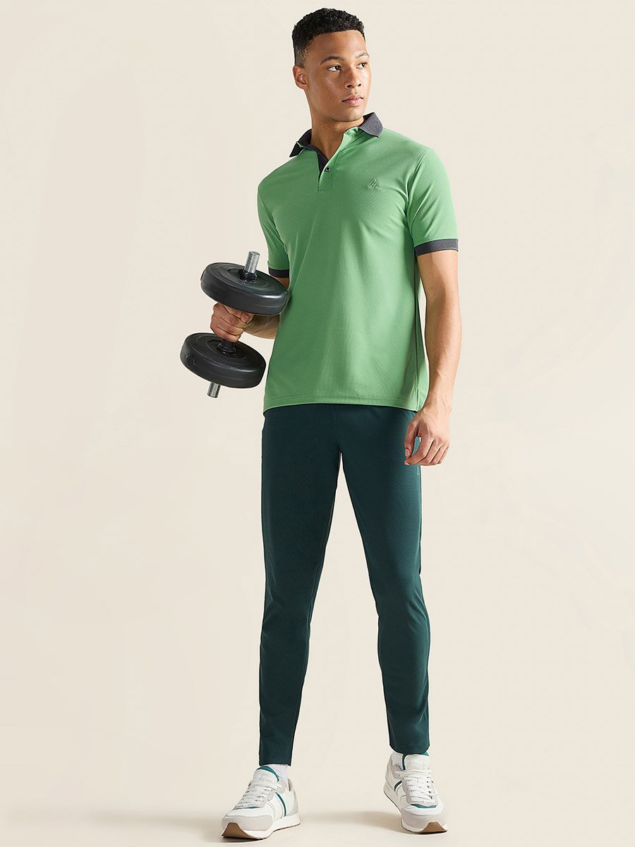Men Green Jacquard Collar Knitted Polo