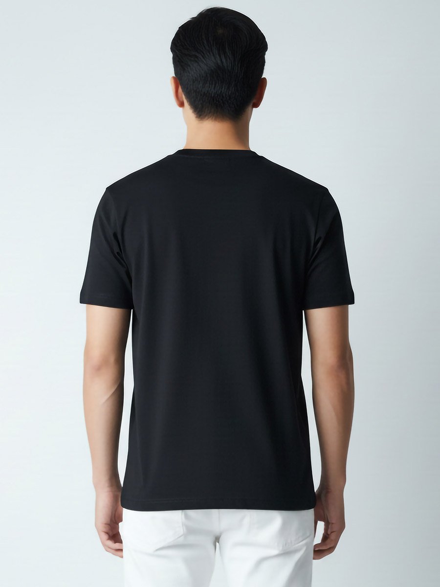 Men Black Crew Neck Graphic Print T-Shirt