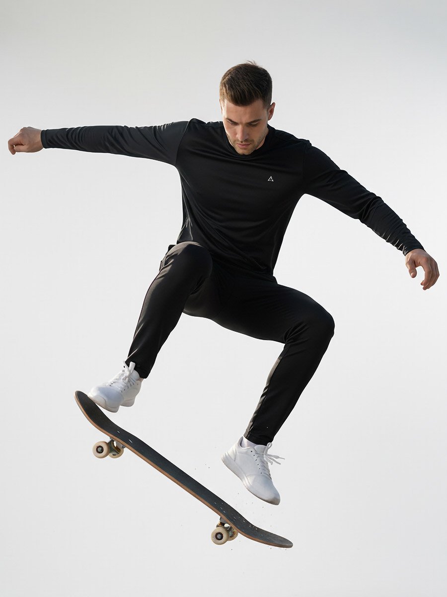 Men Black Long Sleeve Crew Neck T-Shirt