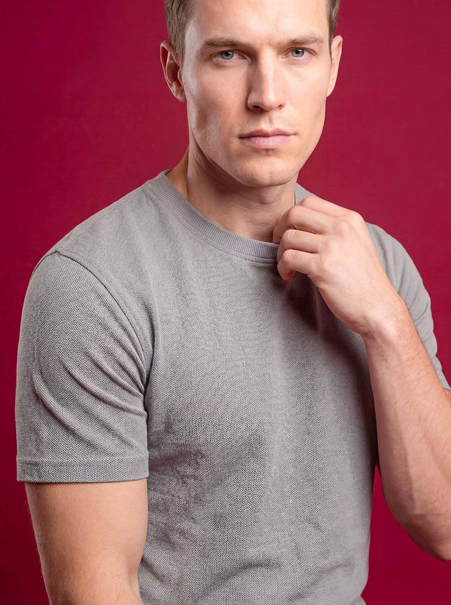 Men Cotton Pique Round Neck T-Shirt