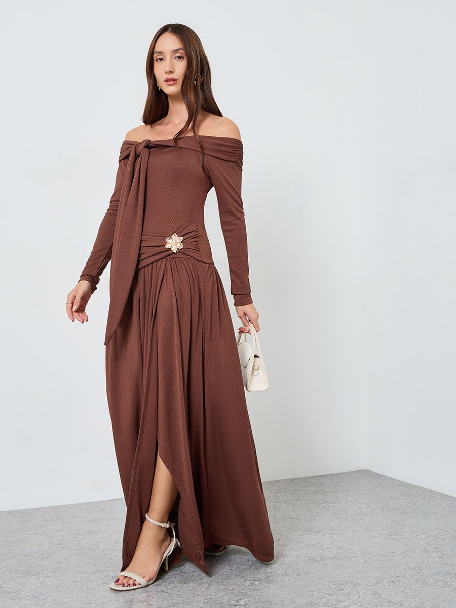 Women Off Shoulder Flower Metal Buckle Maxi Dress