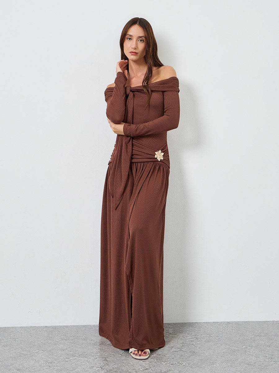 Women Off Shoulder Flower Metal Buckle Maxi Dress