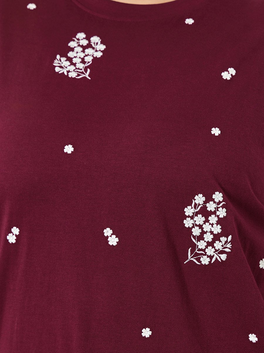 Plus Size Burgundy Floral Embroidered T-Shirt