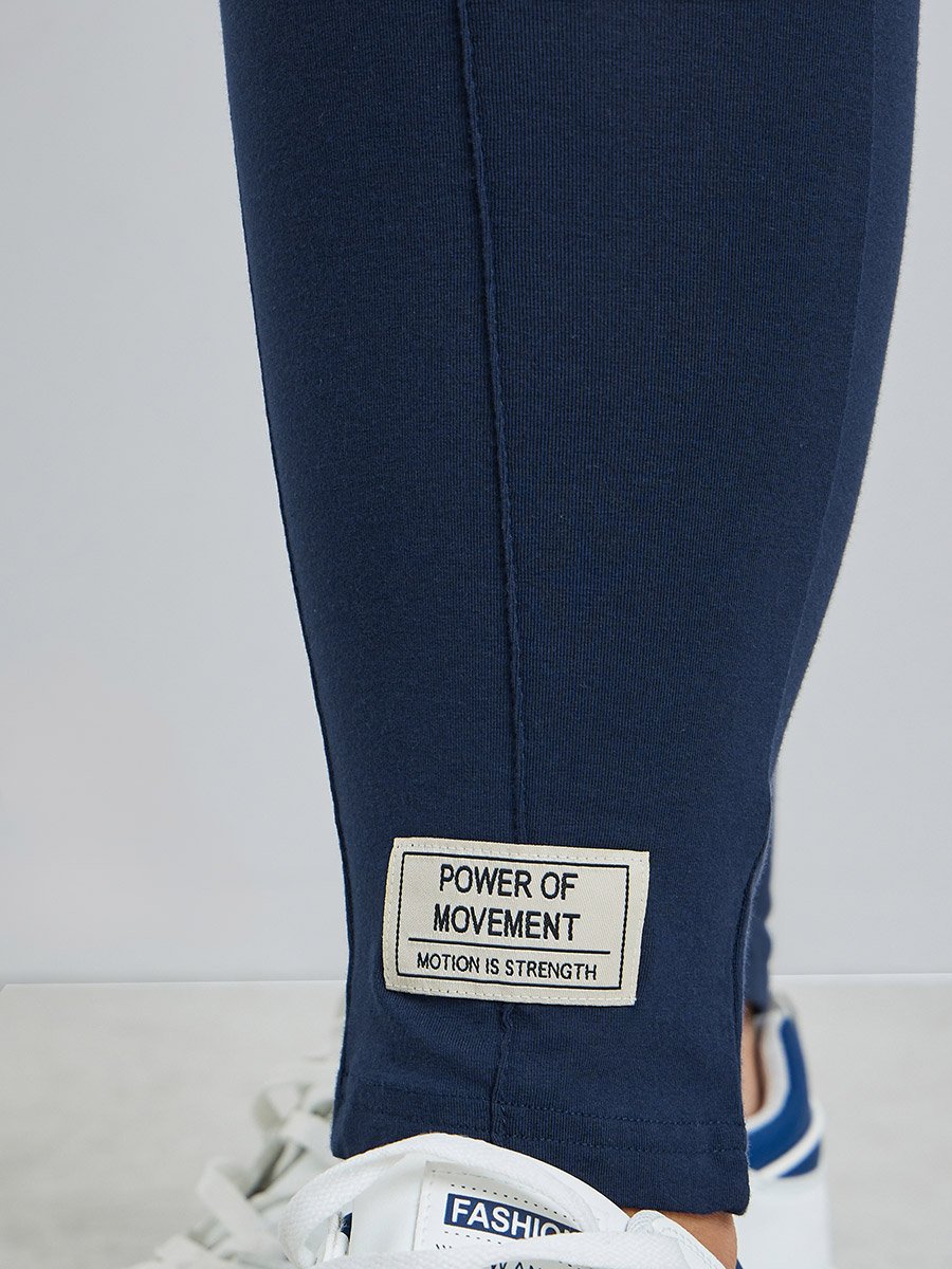 Plus Size Basic Leggings with Badge Detail