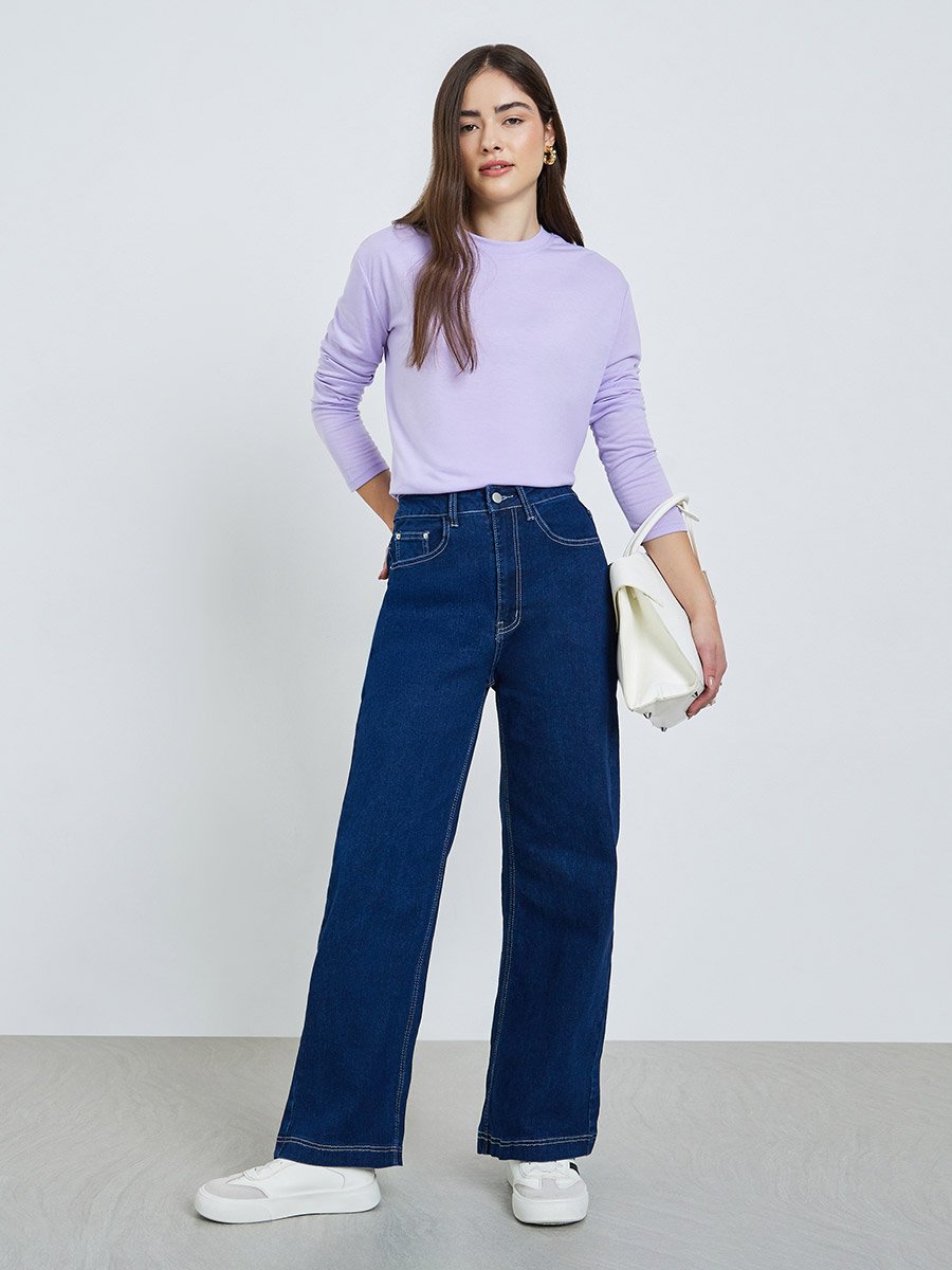 Women Straight Fit Jeans with Pockets