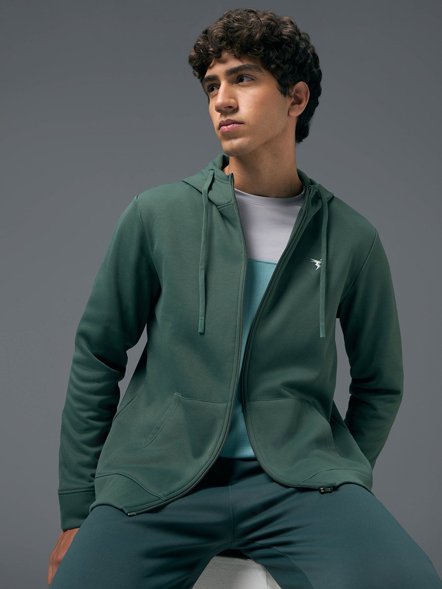 Men Solid Slim Fit Hooded Sports Jacket with TECHNOWARM