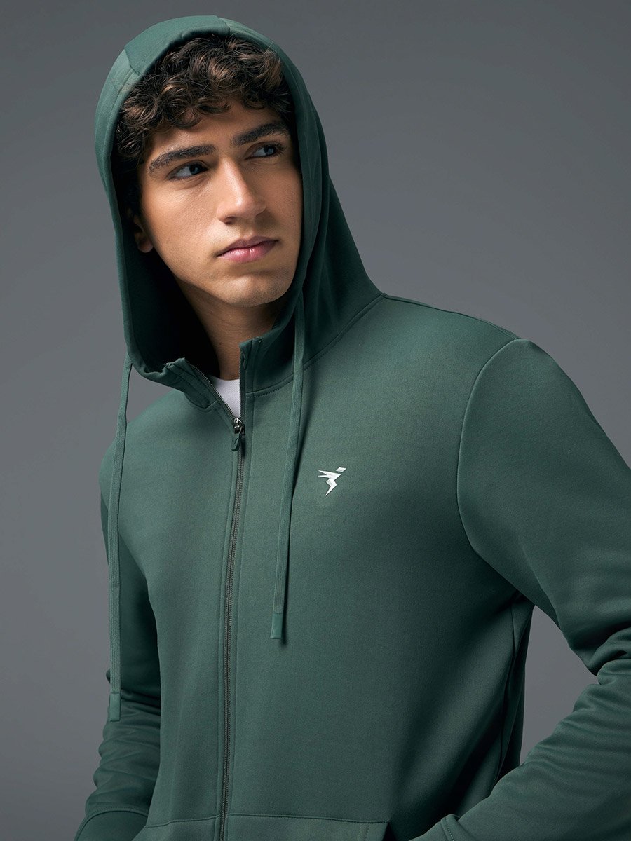 Men Solid Slim Fit Hooded Sports Jacket with TECHNOWARM