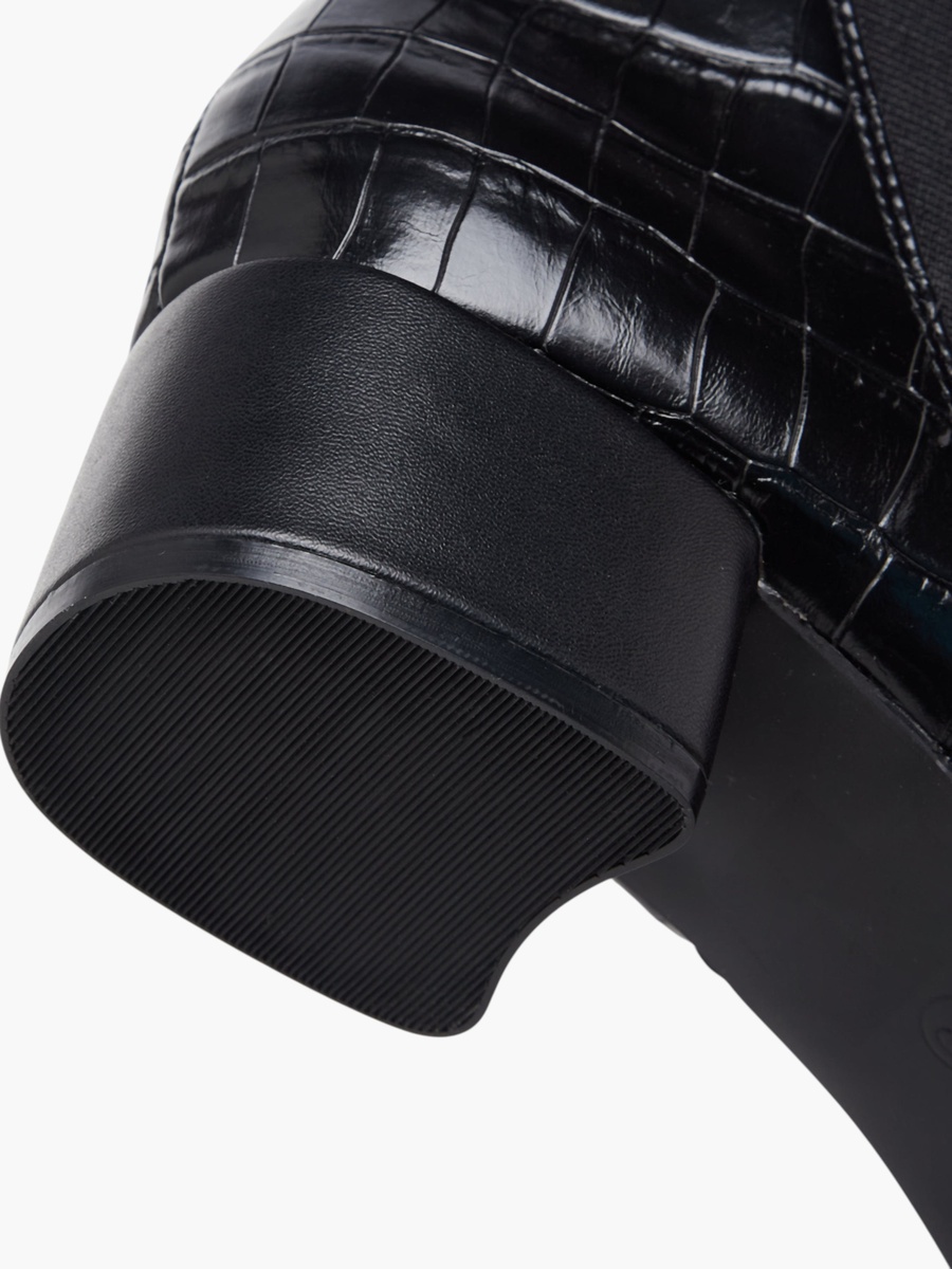 Women Textured Block Heel Ankle Boots