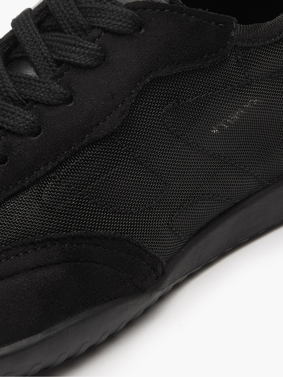 Women Lace-Up Sneakers