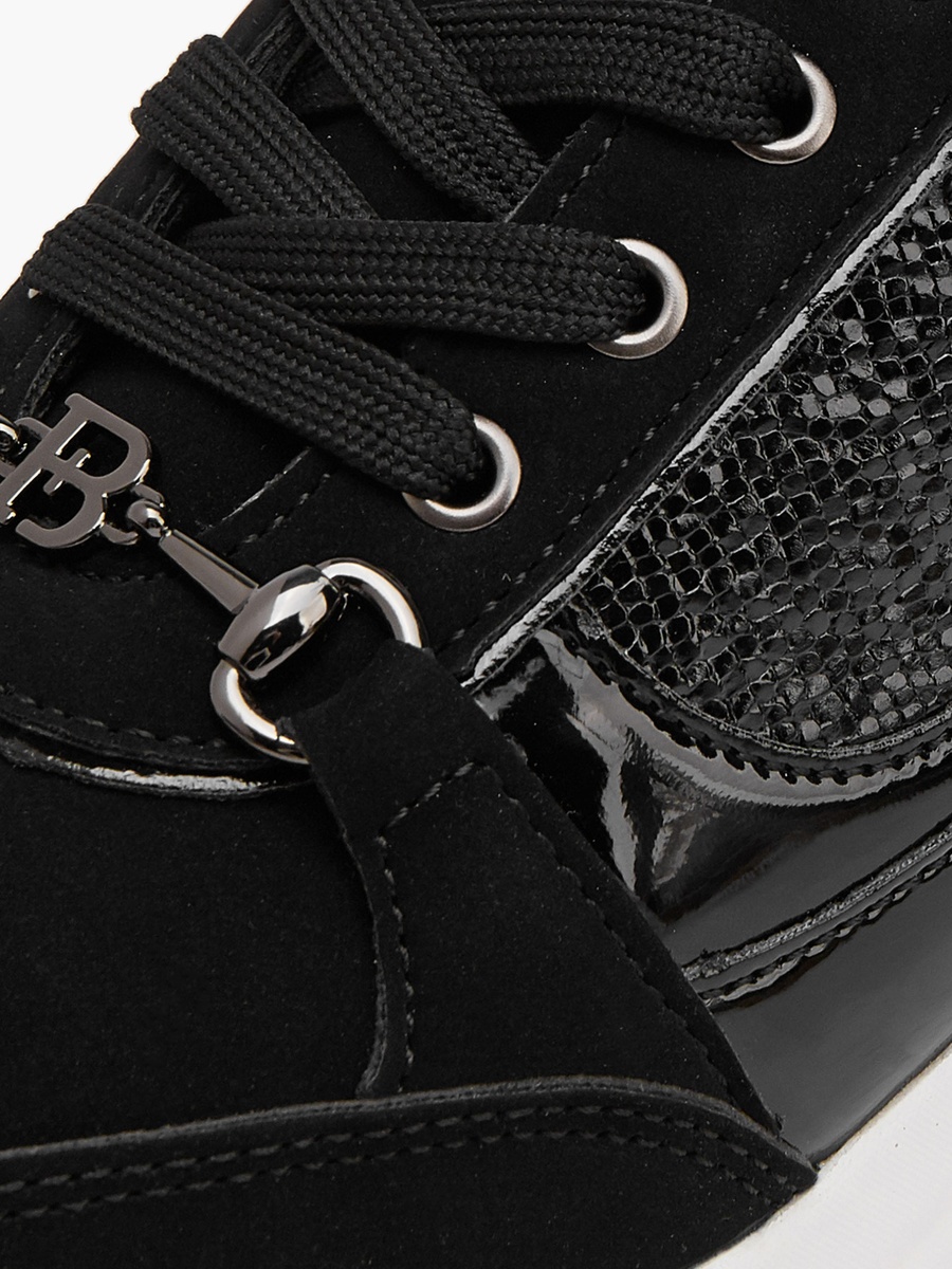 Women Lace-Up Sneakers