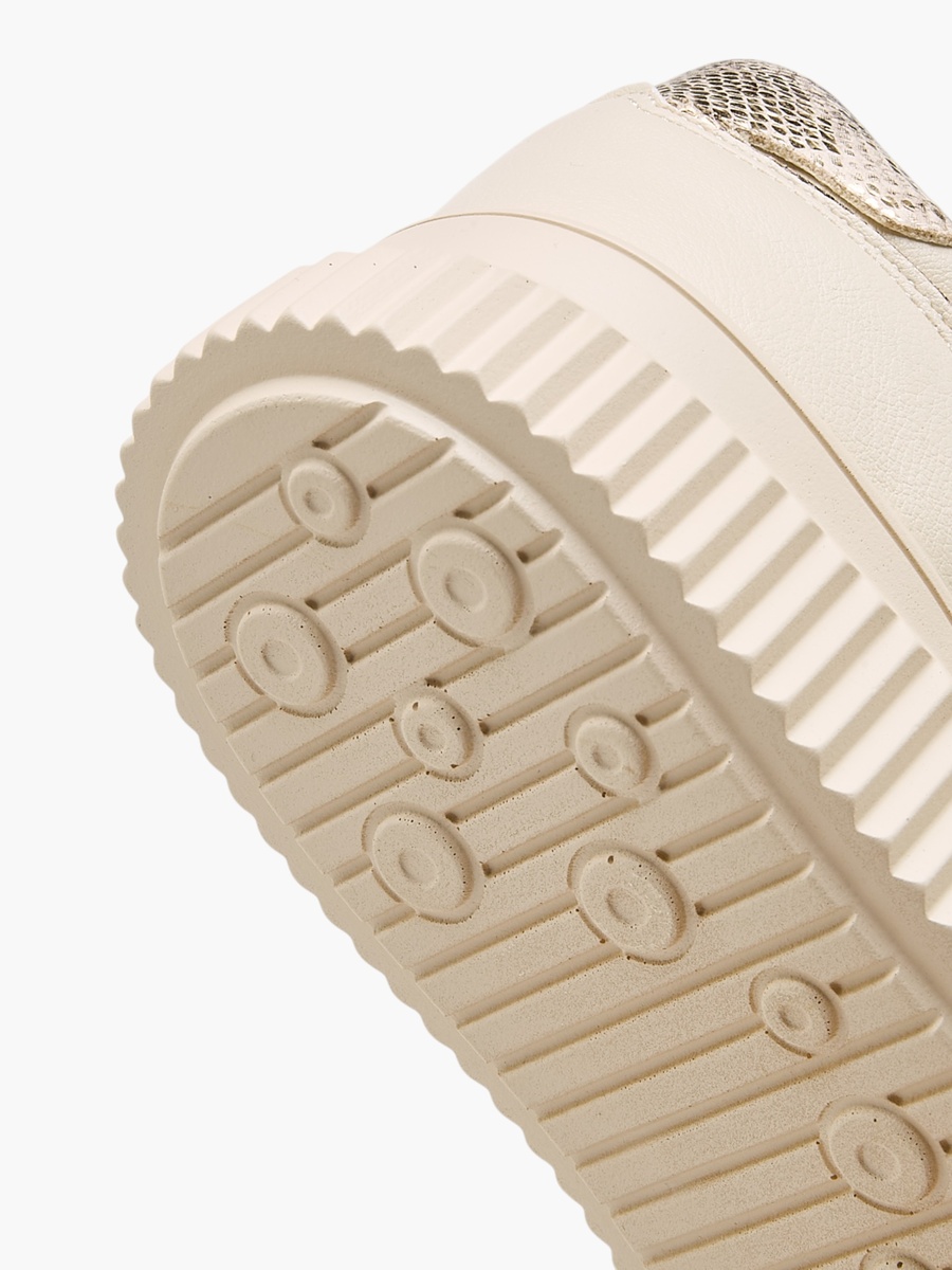 Women Panelled Lace-Up Sneakers