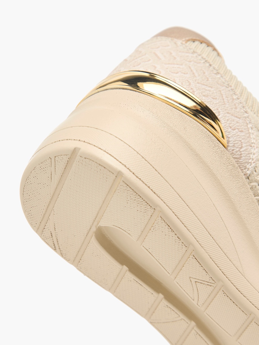 Women Lace-Up Sneakers