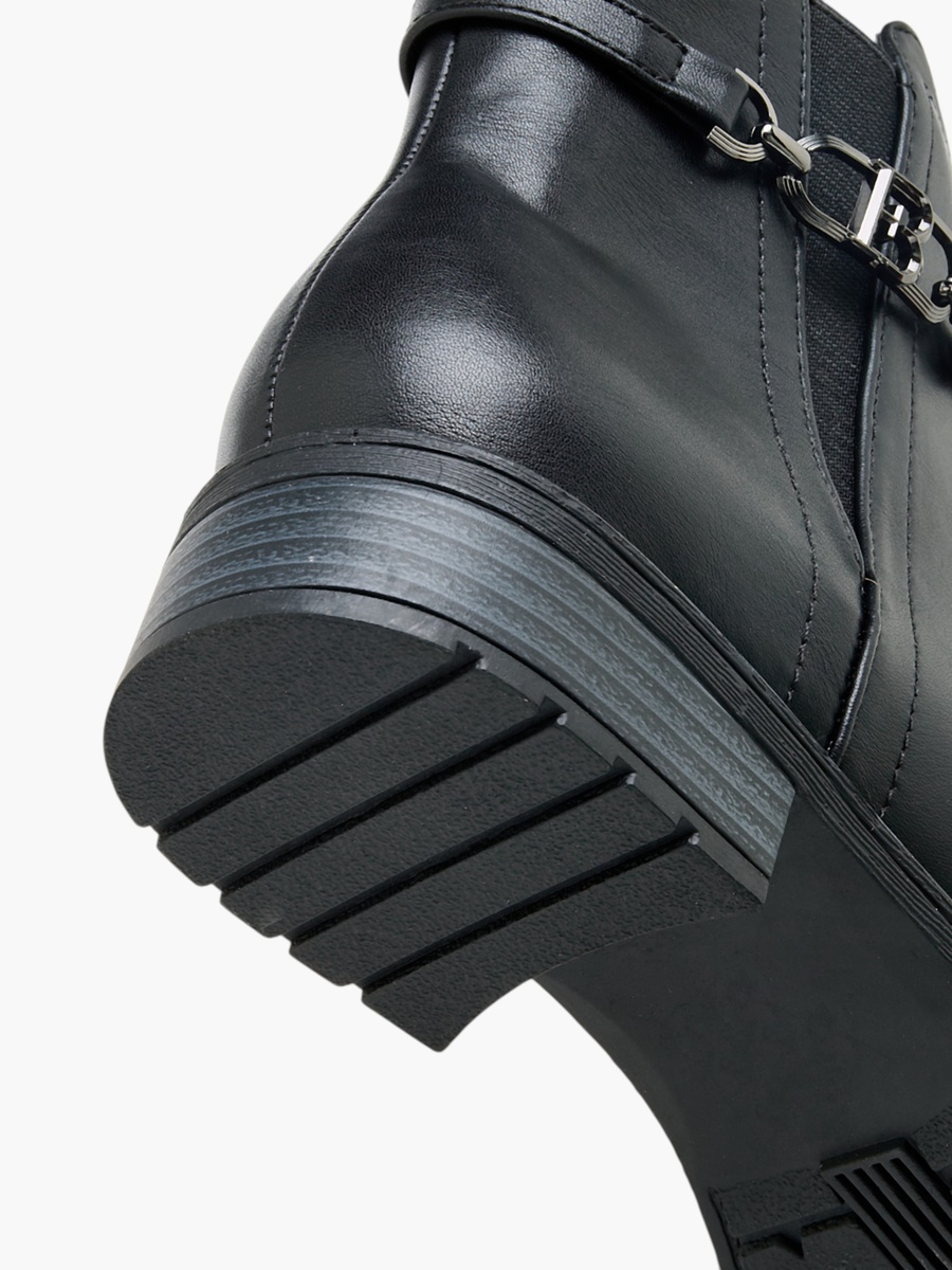 Women Zip Closure Ankle Boots
