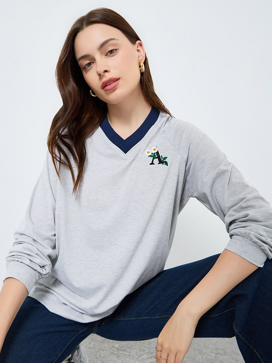Women Relaxed Fit V Neck T-Shirt
