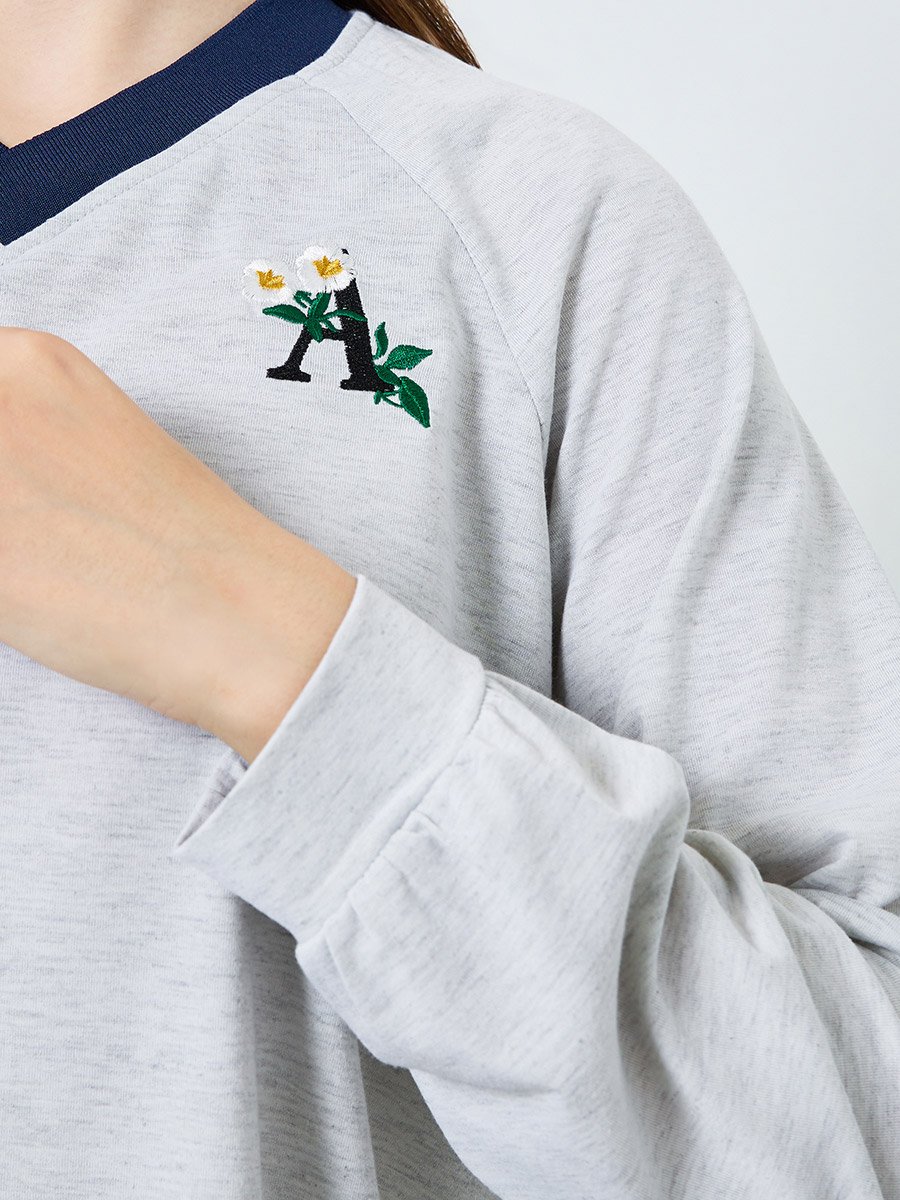 Women Relaxed Fit V Neck T-Shirt