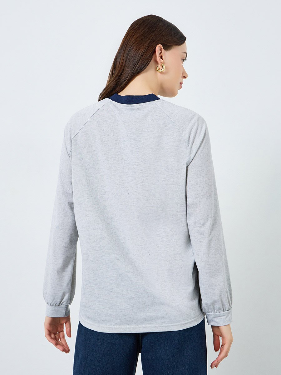 Women Relaxed Fit V Neck T-Shirt
