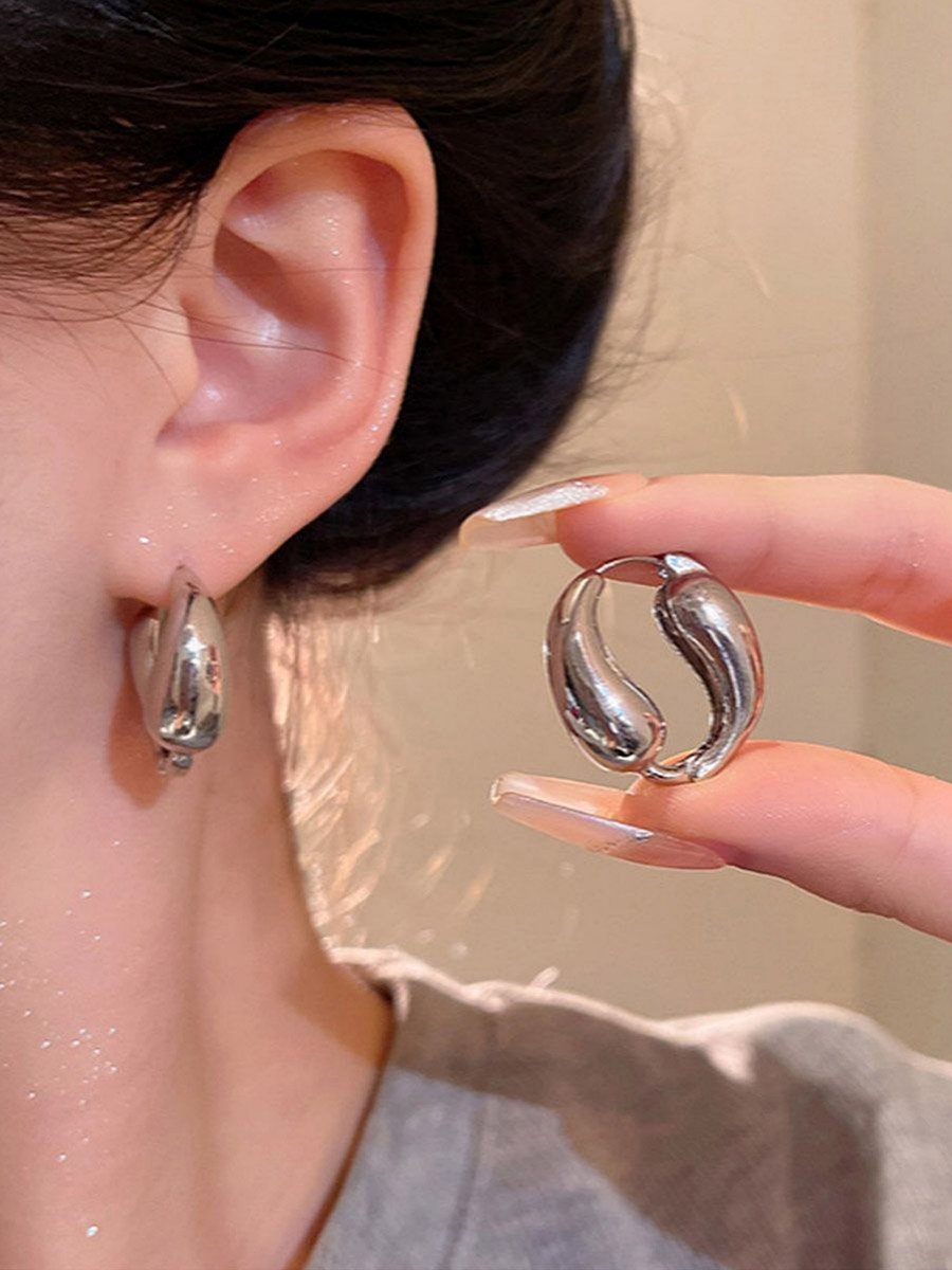Solid Irregular Geometric Earrings