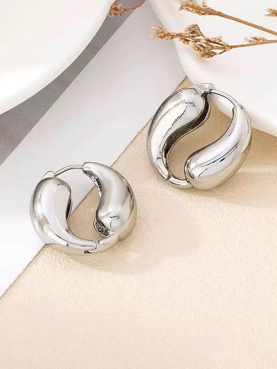 Solid Irregular Geometric Earrings