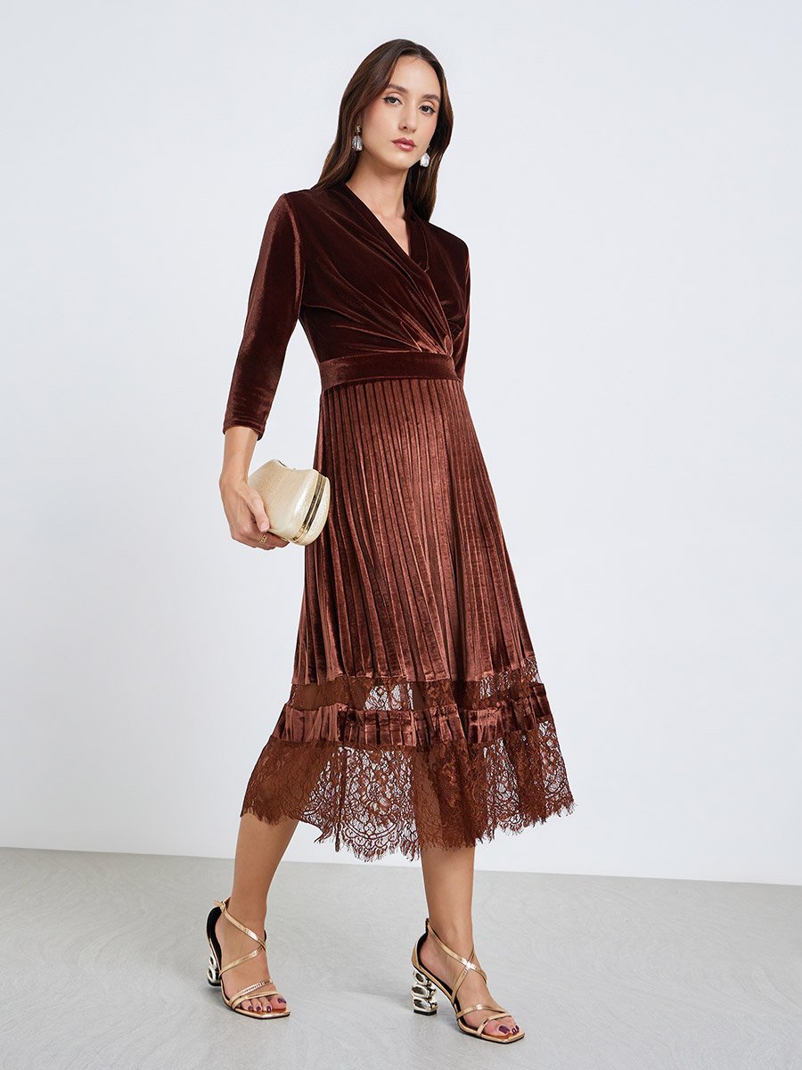 Women Lace Hem Velvet Look Pleated Midi Dress