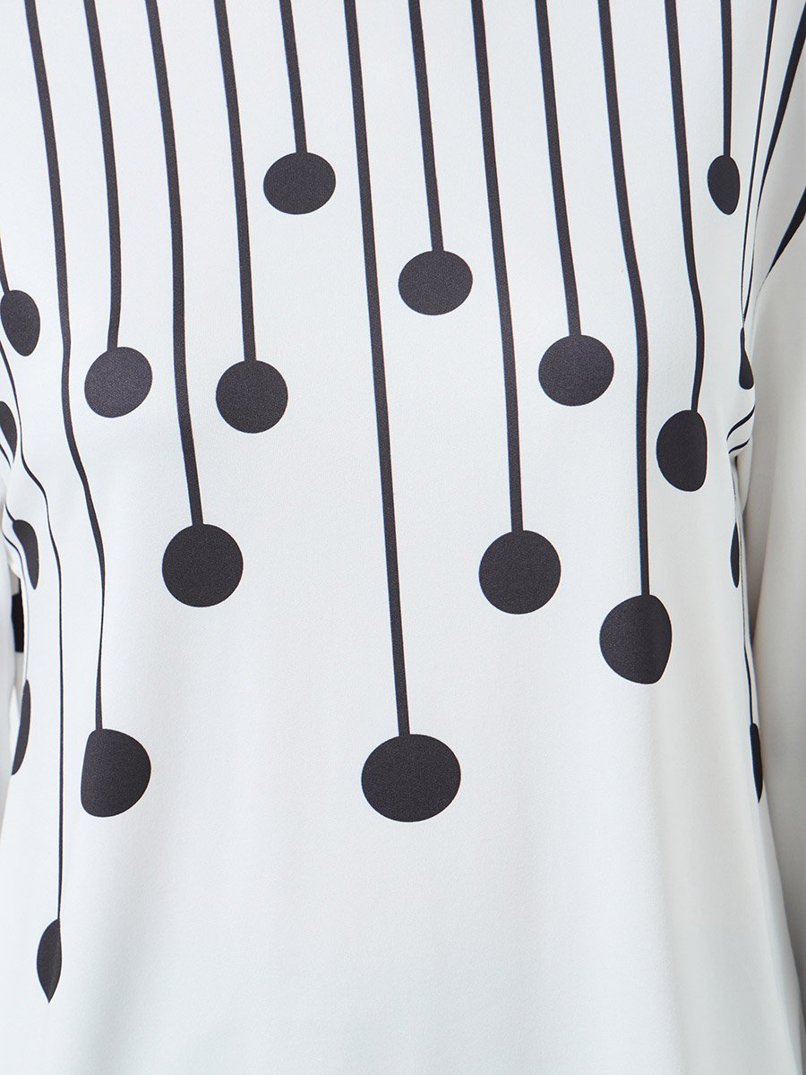Women Graphic Printed Split Hem Top and Pyjama Set