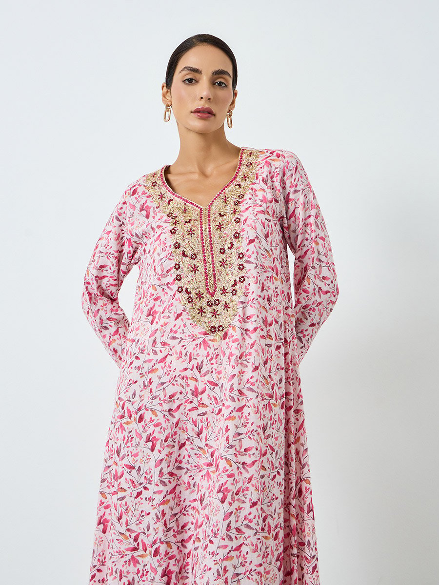 Women Pink Floral Print Embroidered Jalabiya 
