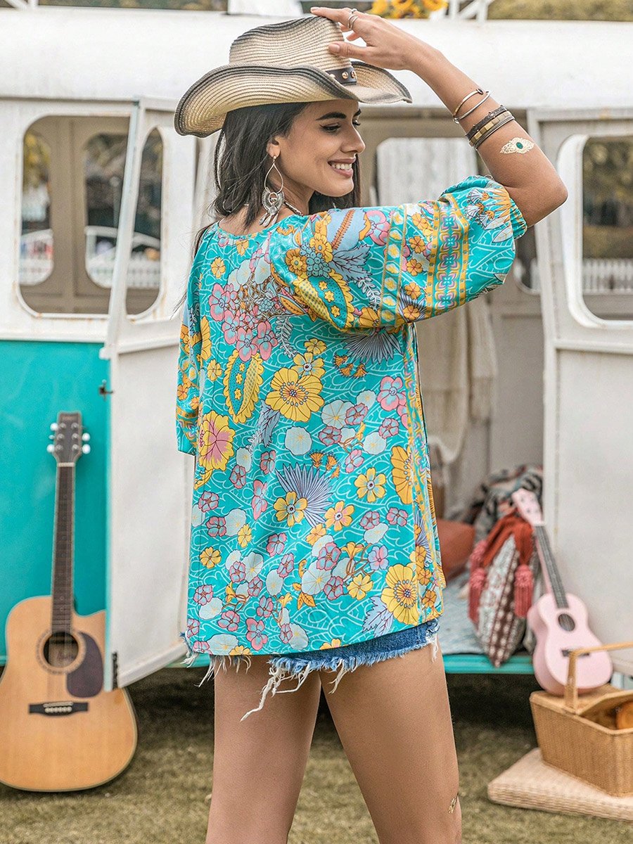Women Floral Printed Tie-Up Neck Top