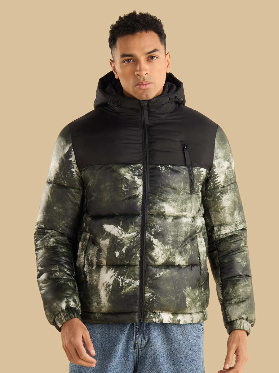 Panelled Hooded Puffer Jacket