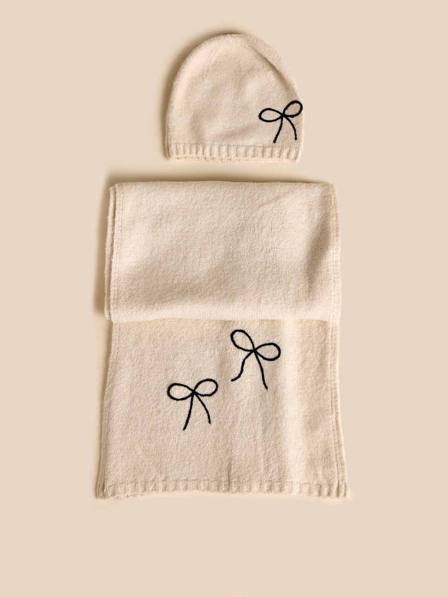 Bow Embroidered Scarf and Beanie