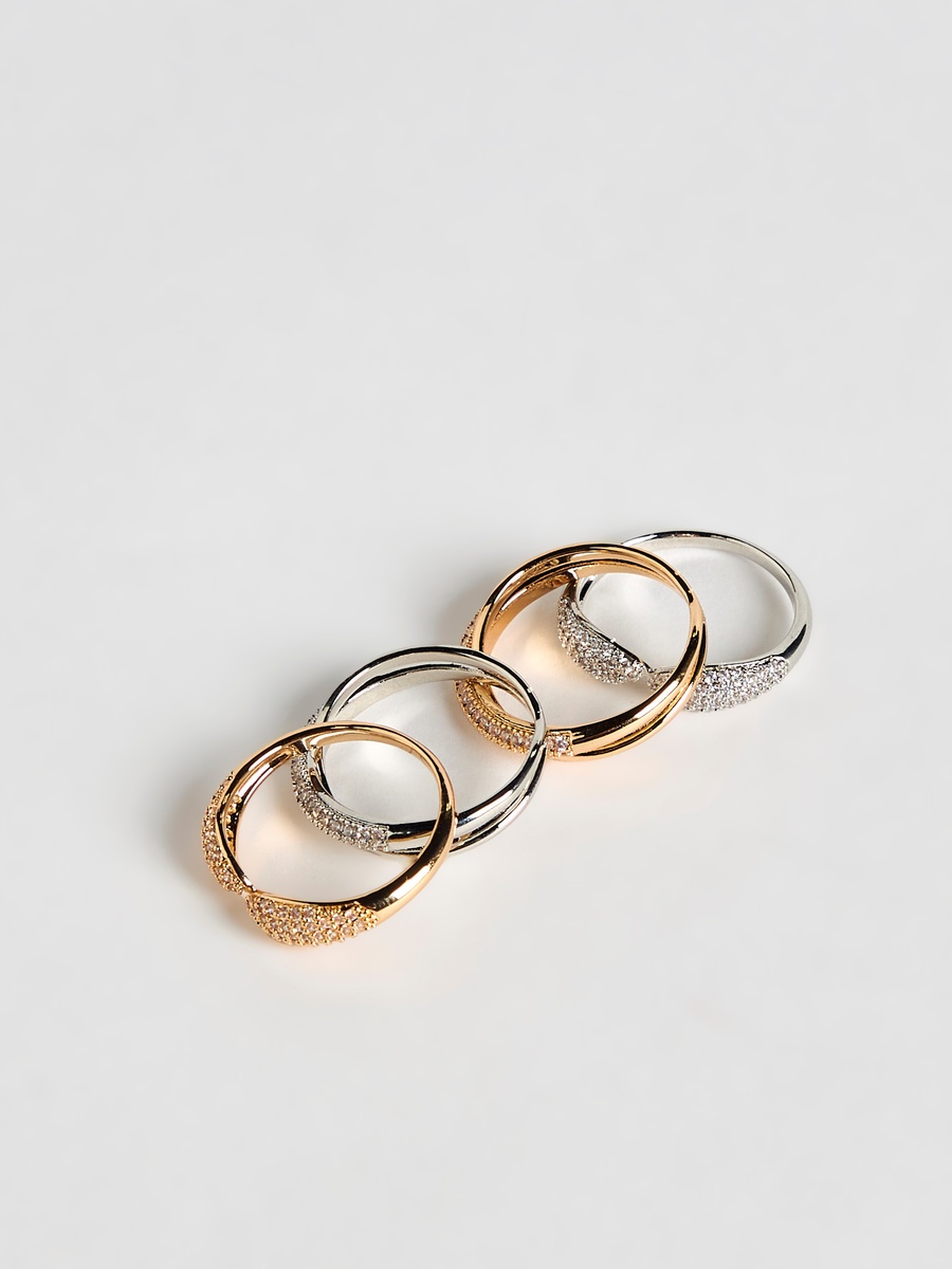 Pack of 4 - Embellished Ring