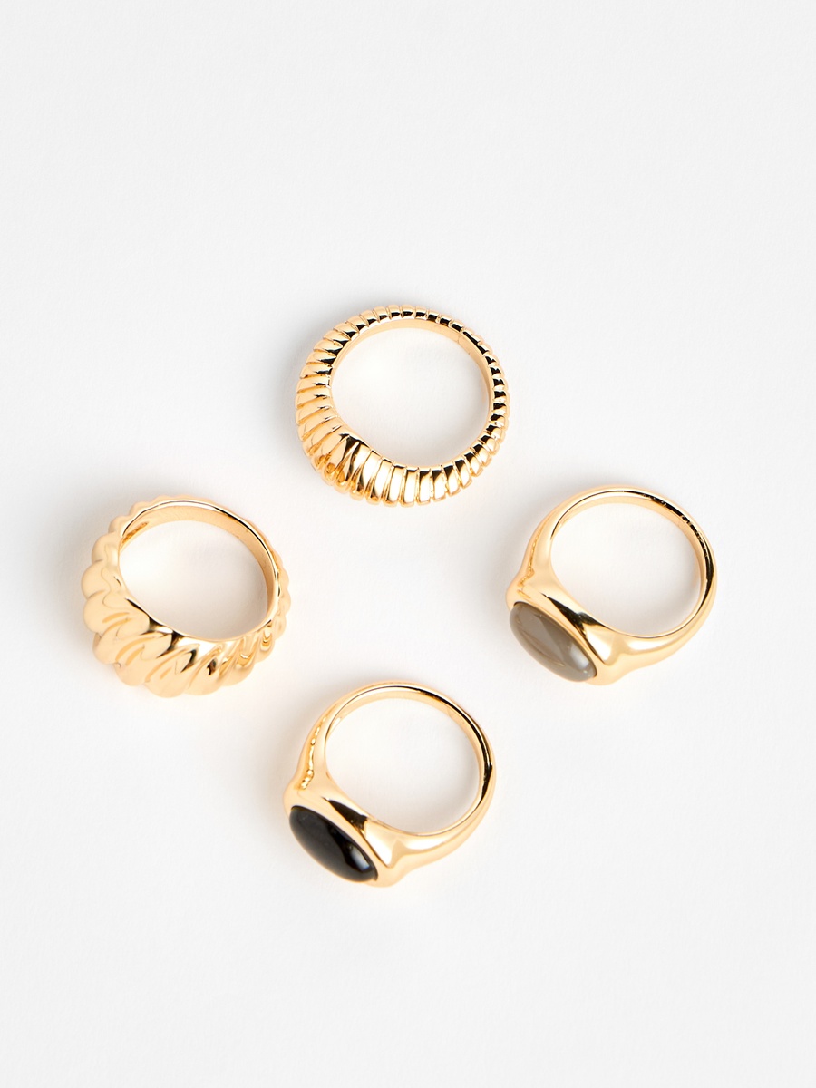 Pack of 4 - Assorted Ring