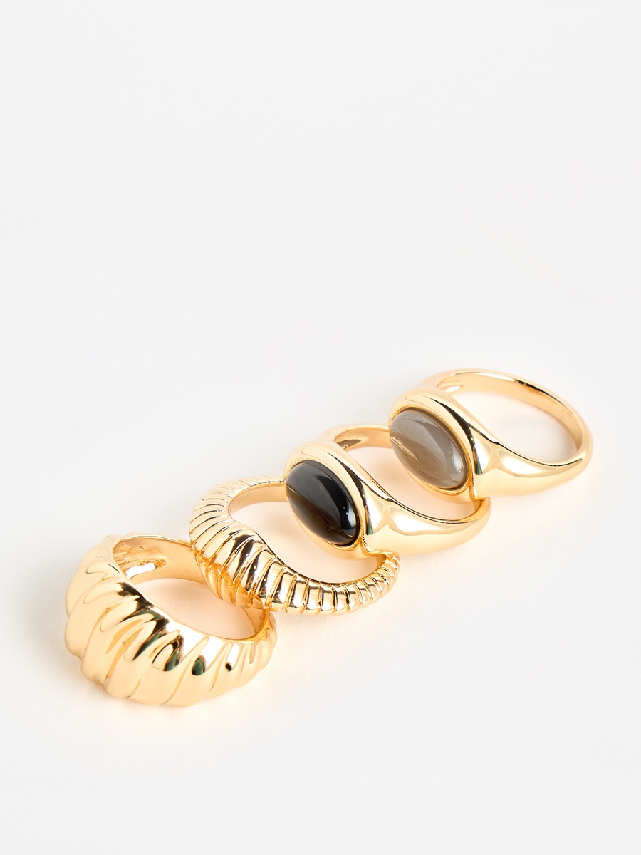Pack of 4 - Assorted Ring