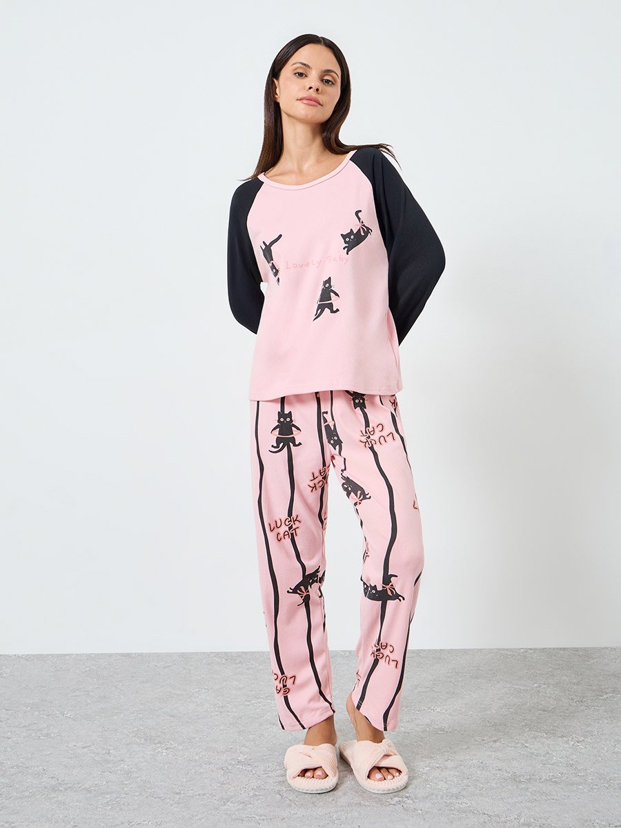 Fleece Cat Print Long Sleeve T-Shirt and Pyjama Set