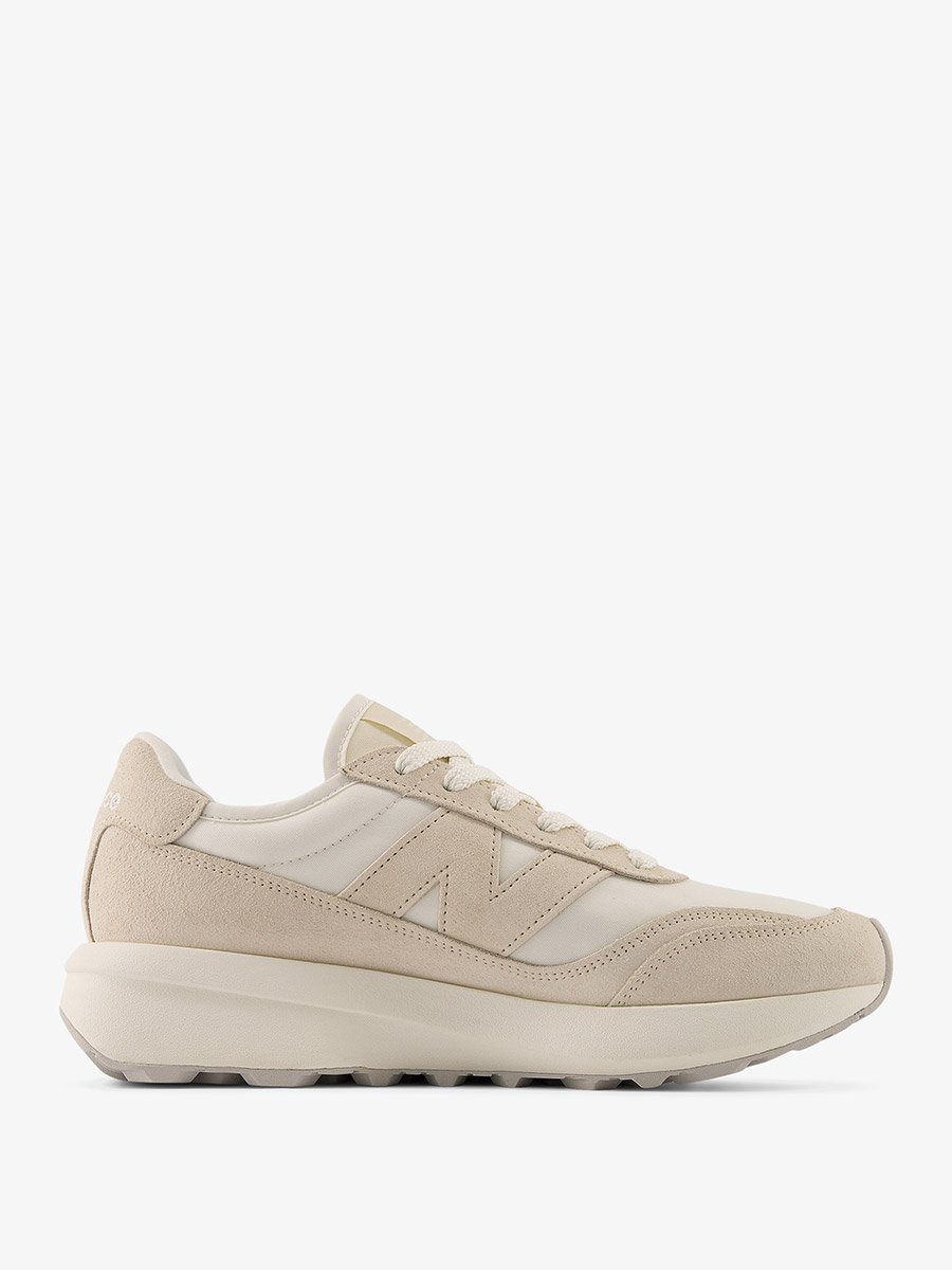 370 Sneakers