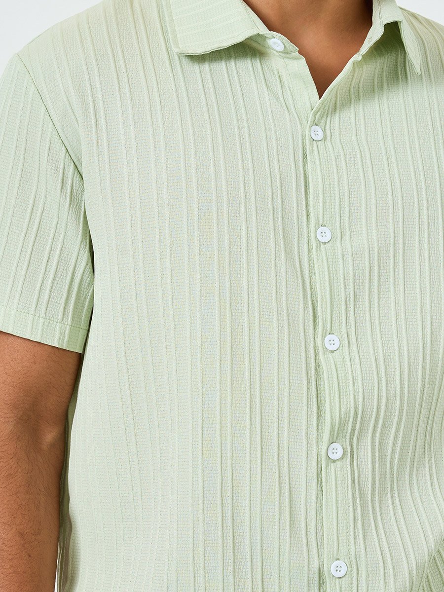 Men Green Textured Short Sleeve Shirt