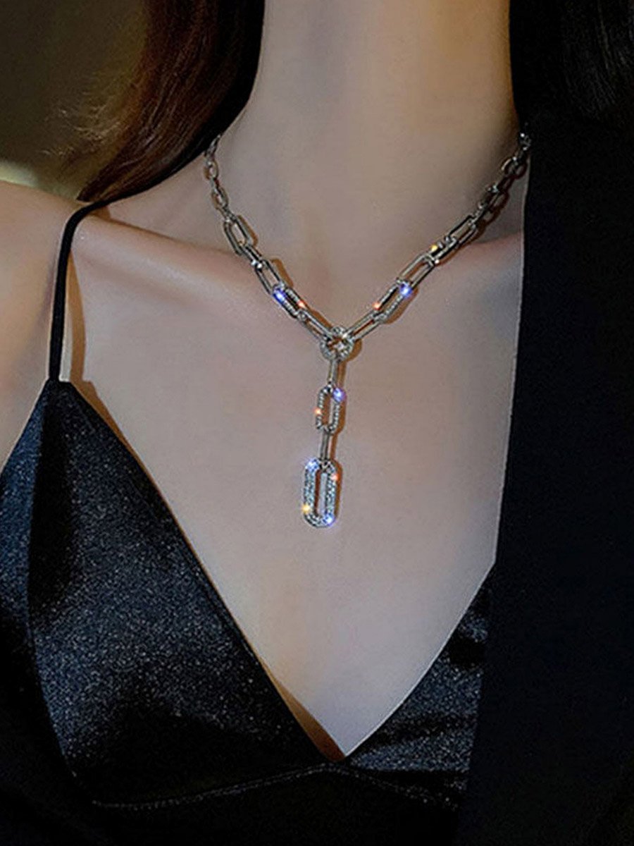 Embellished Chain Necklace