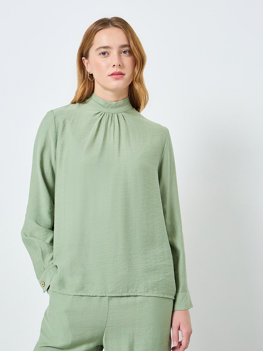 Women Solid High Neck Top and Pants Co-Ords